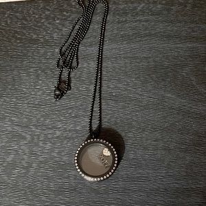 Free w/ Bundle- Black shadow box Lockett necklace